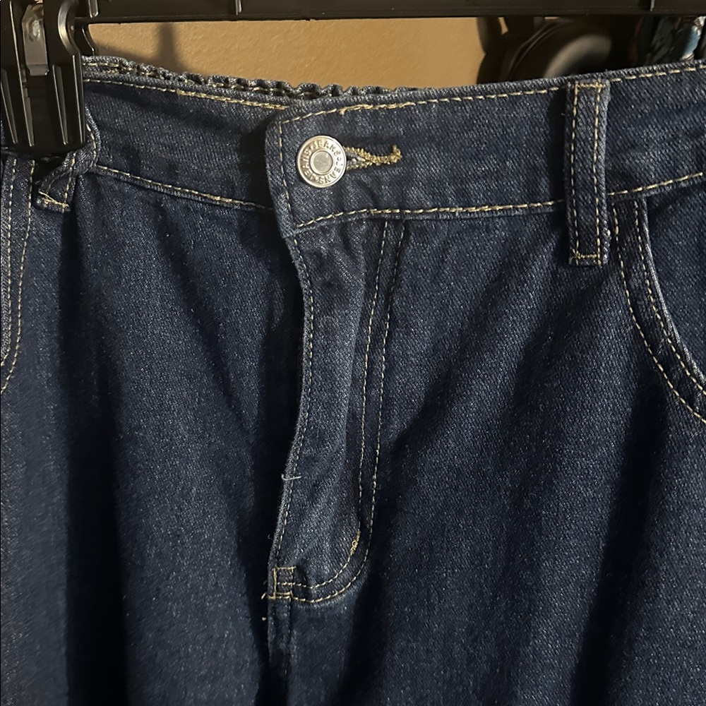 Women's Capri Wide Leg - Picture 2 of 4